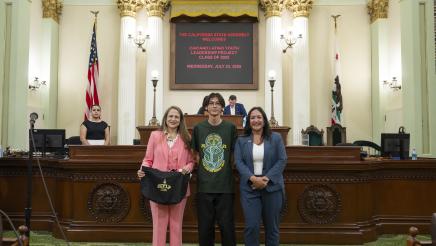 Asm. Farias Gift Presentation CLYLP Mock Session
