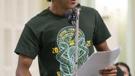 Photo of debates in CLYLP Mock Session